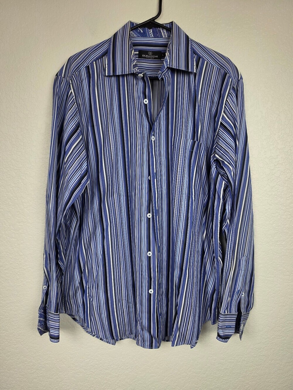 Bugatchi Uomo Men's Blue White Striped Button-Up Shirt Large